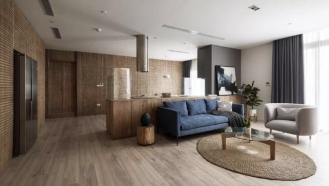 历时52天他把老宅改造成5层别墅,最牛木匠打造木头房子