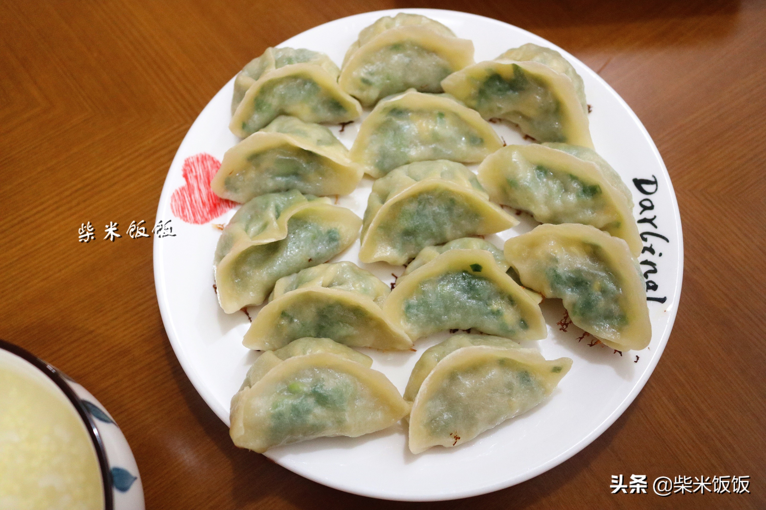 学生早餐吃什么最好最简单又营养,做什么早餐给小学生吃健康又营养