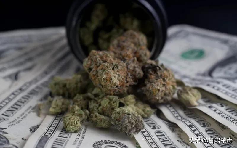 搞工厂到底赚不赚钱,搞厂子赚钱吗