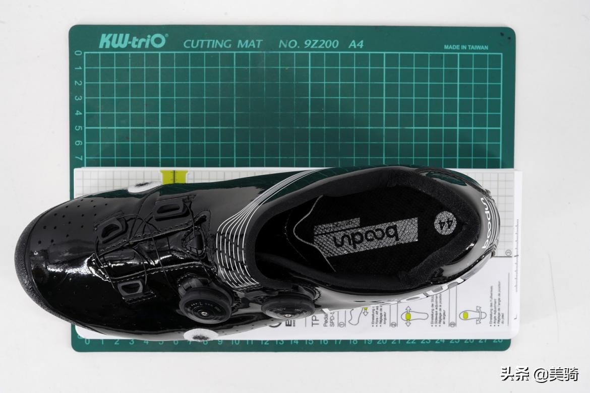 国产抗造碳底锁鞋推荐,入门公路锁鞋品牌推荐