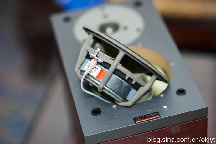 丹拿40年音箱,丹拿听众42音箱真假