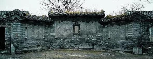 进门就是一堵墙的房子好吗,为什么宅院进门有一堵墙