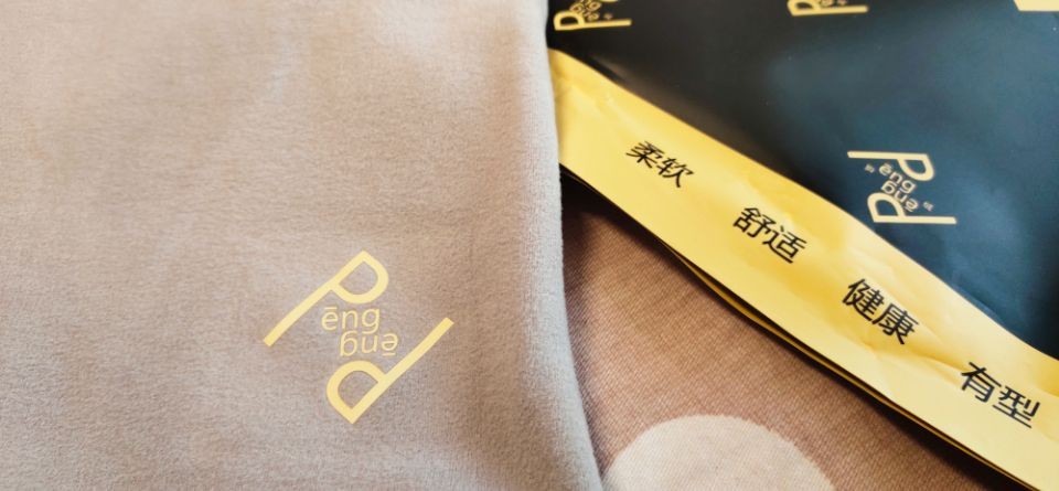 版型不挑身材持久耐穿防风保暖,面料舒适保暖遮肉显瘦又洋气