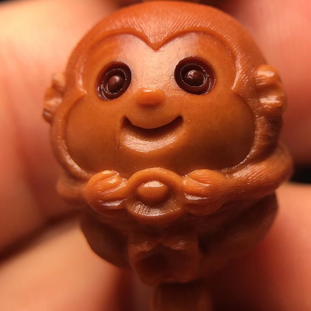 橄榄核雕大点的好还是小的好,橄榄核雕复杂的好还是简单的好