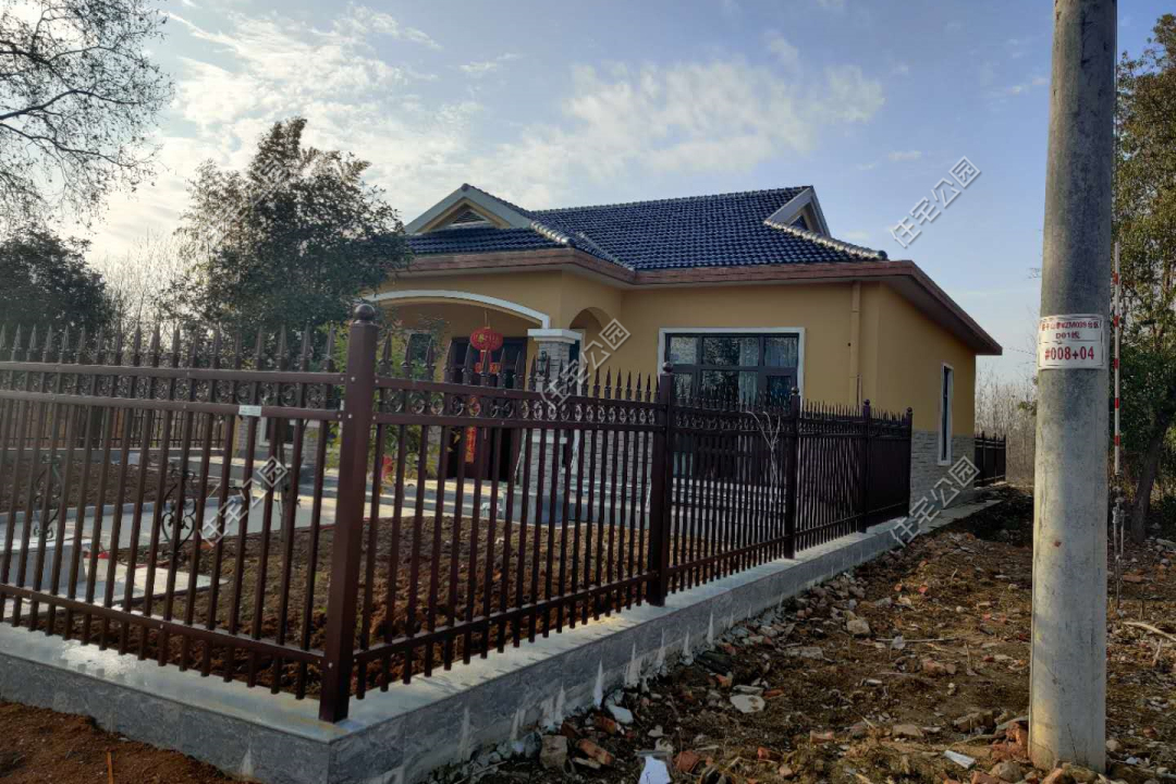 安徽老哥30万建房,钢结构屋顶铺XPS板,室内冬暖夏凉你见过吗?