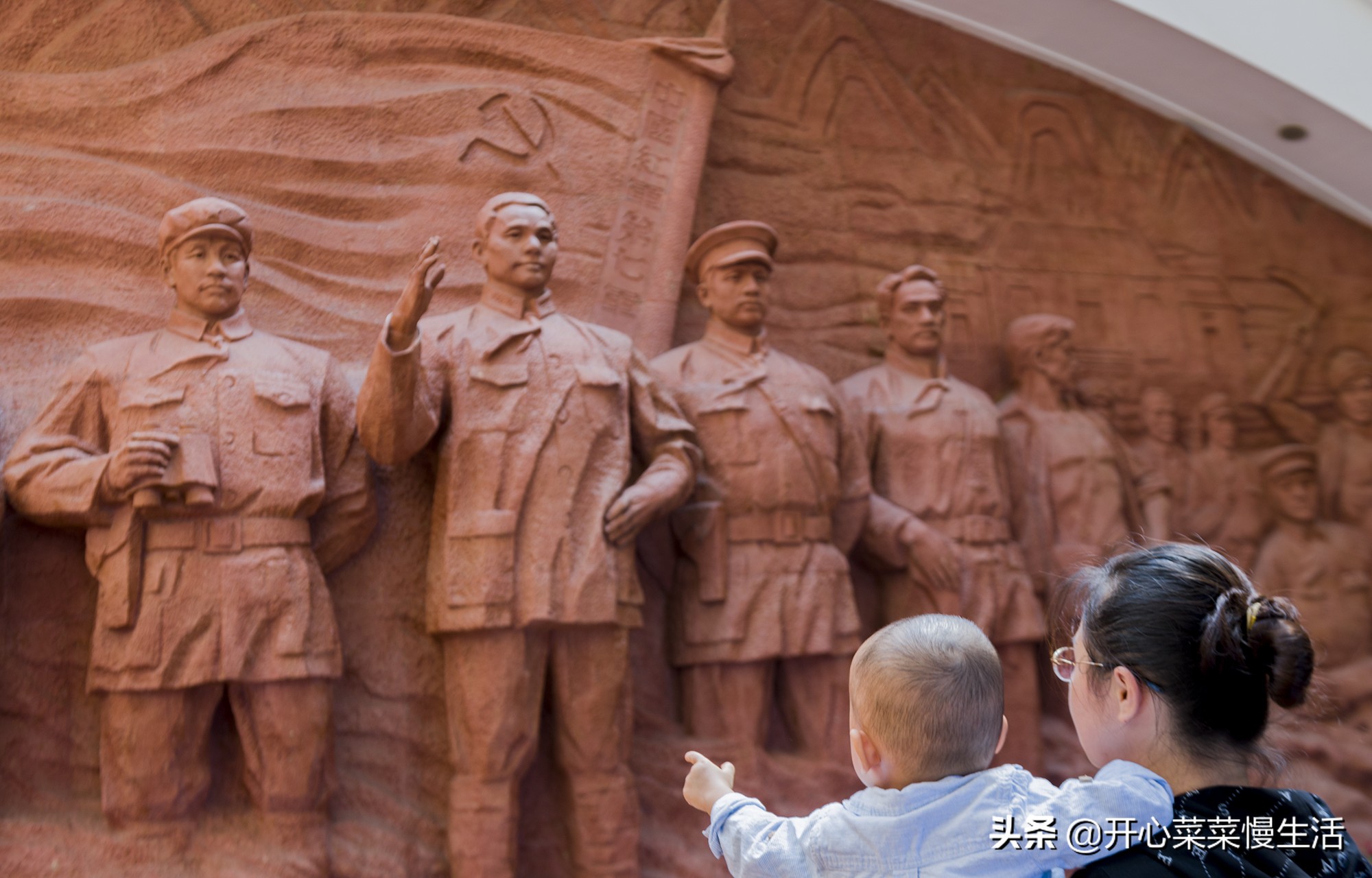 七彩云南多彩贵州,七彩云南多彩贵州广西是啥