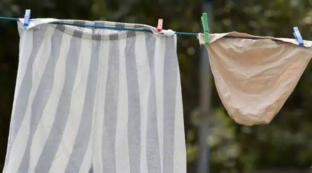 生理期内裤脏了怎么洗干净,裤有脏东西怎么洗