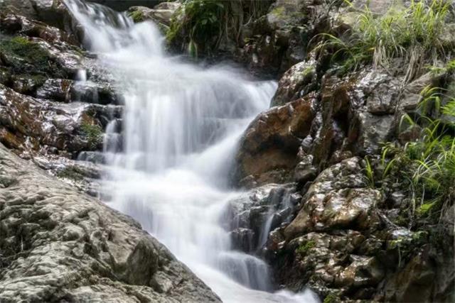 承德是一个神奇的地方，有着自己独特的地方，值得期待！