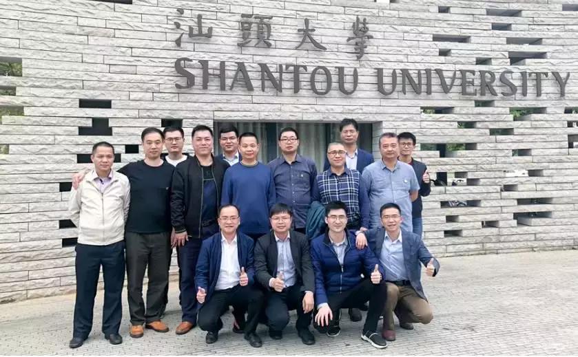 业绩增长市值一度逼近千亿,欧菲光下半年业绩