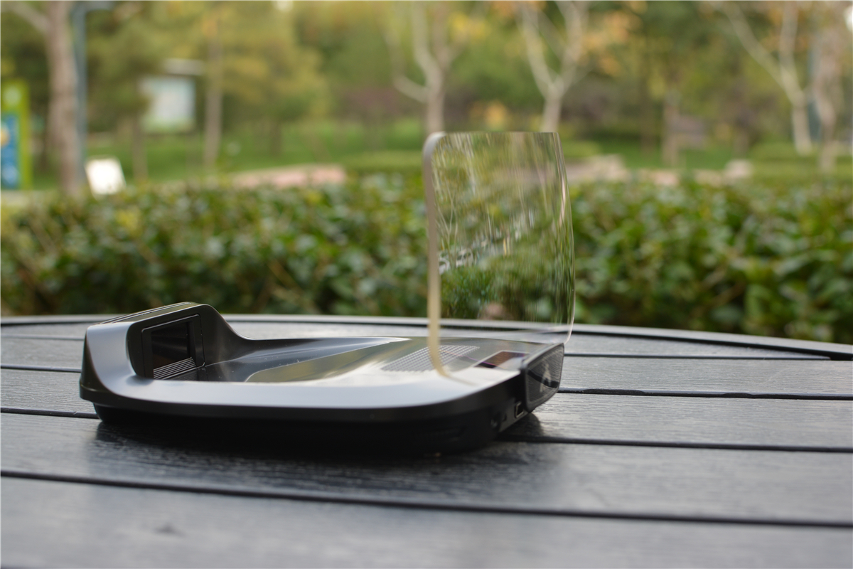 自从上过小米众筹,车萝卜又出新品,彩屏HUD真香