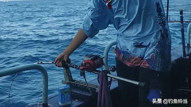 选择鱼线和鱼漂,选择最好的钓鱼竿