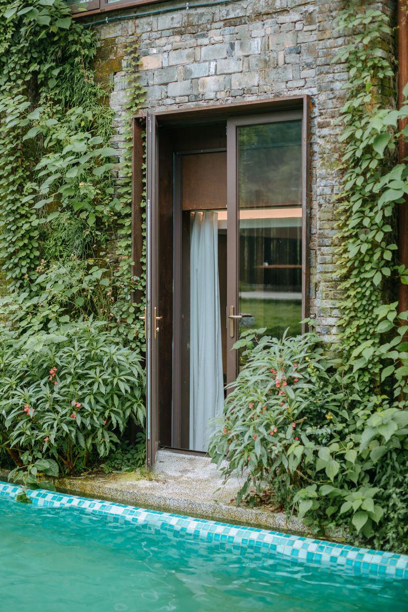 臻选人文度假品牌开山之作，惊艳问世，与月途看尽婺源千面之美