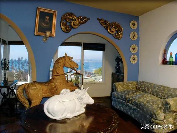 马尔克斯:凡他触摸的东西,都会变成诗歌