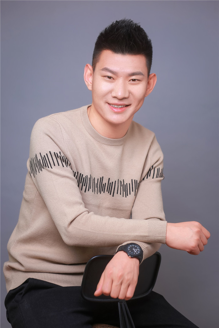 大隐于世民宿老板张海超,张海超