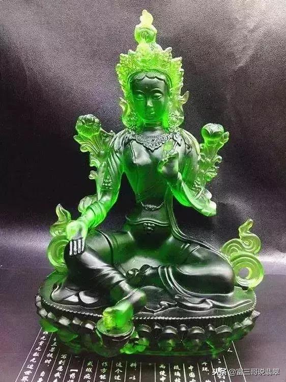 泰国翡翠佛,泰国王室的神秘翡翠佛