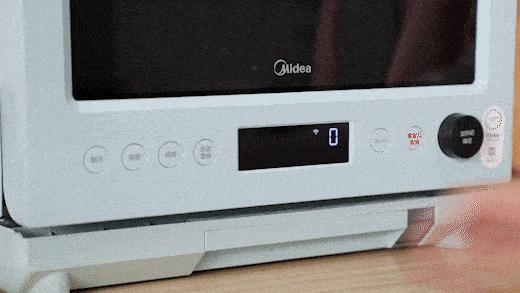 抗击疫情我不辱使命,抗击疫情我们以毒攻毒