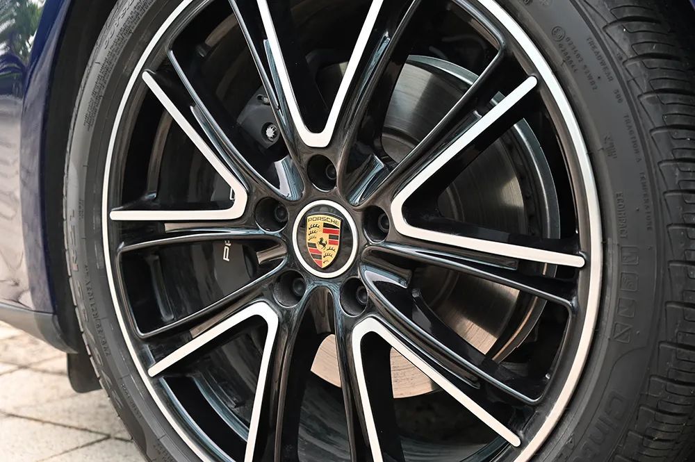 试新款保时捷panamera,全新保时捷panamera第一视角