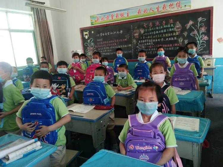 六一献爱心活动报道,庆六一公益行动