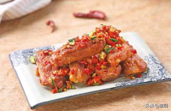 老厨子家庭版蒜香排骨,大厨教你做老味糖醋排骨