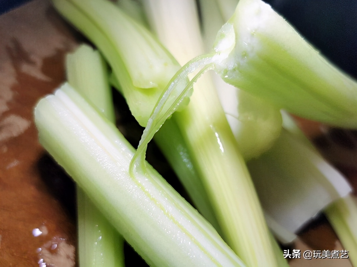 买回来的草菇怎样处理,买的草菇