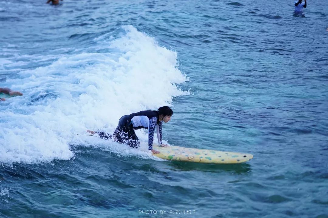 菲律宾冷门景区 (菲律宾锡基霍尔岛冲浪)
