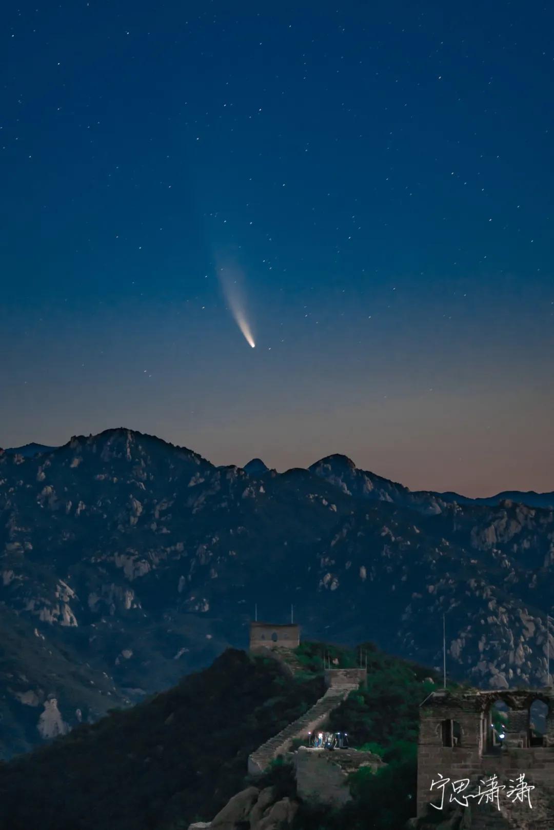摄影初学者预算两千买什么相机,家用和旅游摄影买什么相机