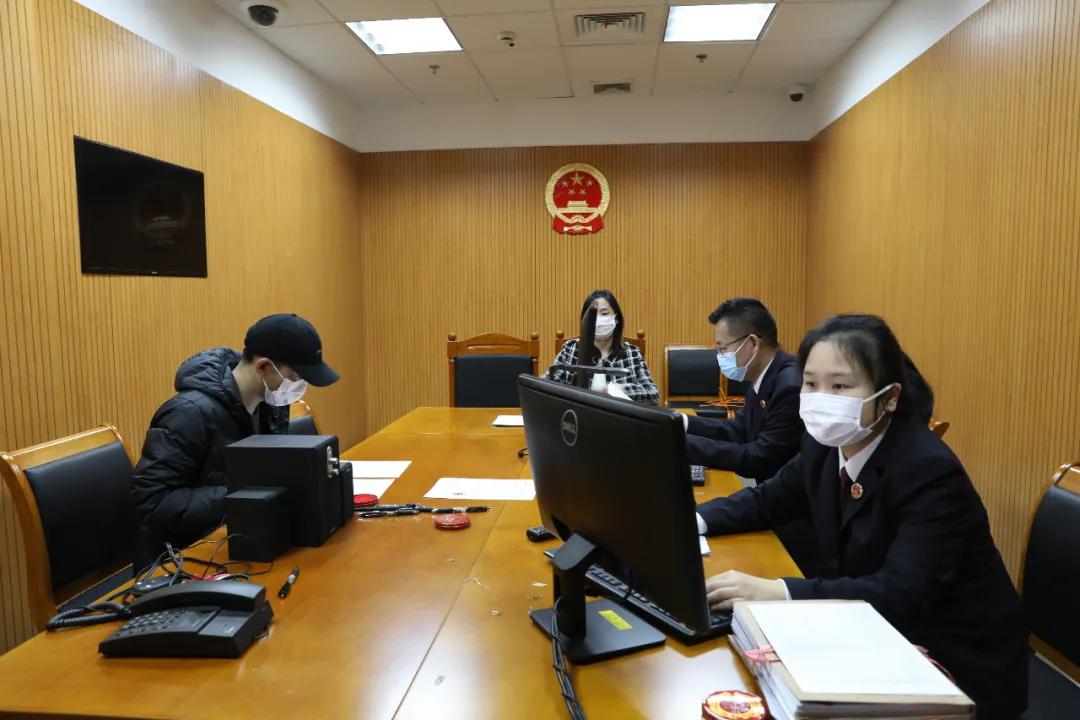 公安部严厉打击利用疫情哄抬物价 (哄抬物价涉案金额多少才触犯刑法)