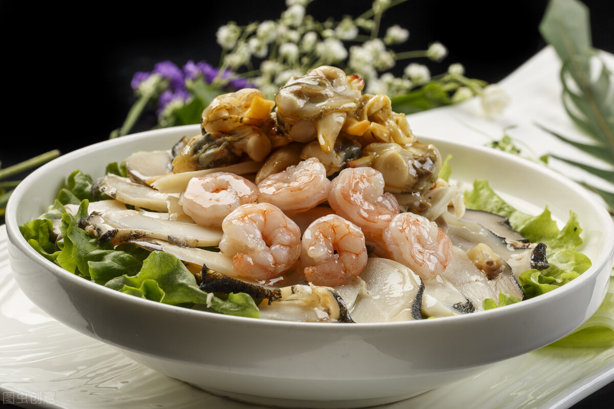 摇钱树餐饮管理公司让哈尔滨啤酒城多了一道下酒菜博海捞汁小海鲜