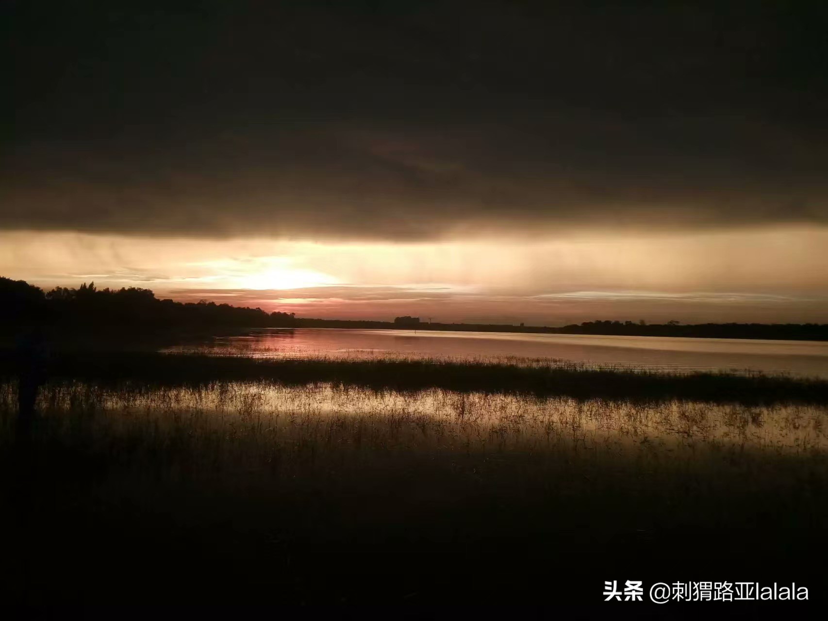 路亚鱼口不好应该用大饵还是小饵,路亚钓翘嘴用浮饵好还是沉饵好