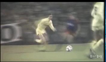 克鲁伊夫c罗盘带,足球教练克鲁伊夫盘带训练