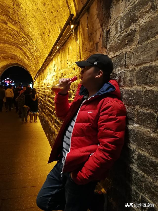 炮哥旅行游记,炮哥环球旅行记