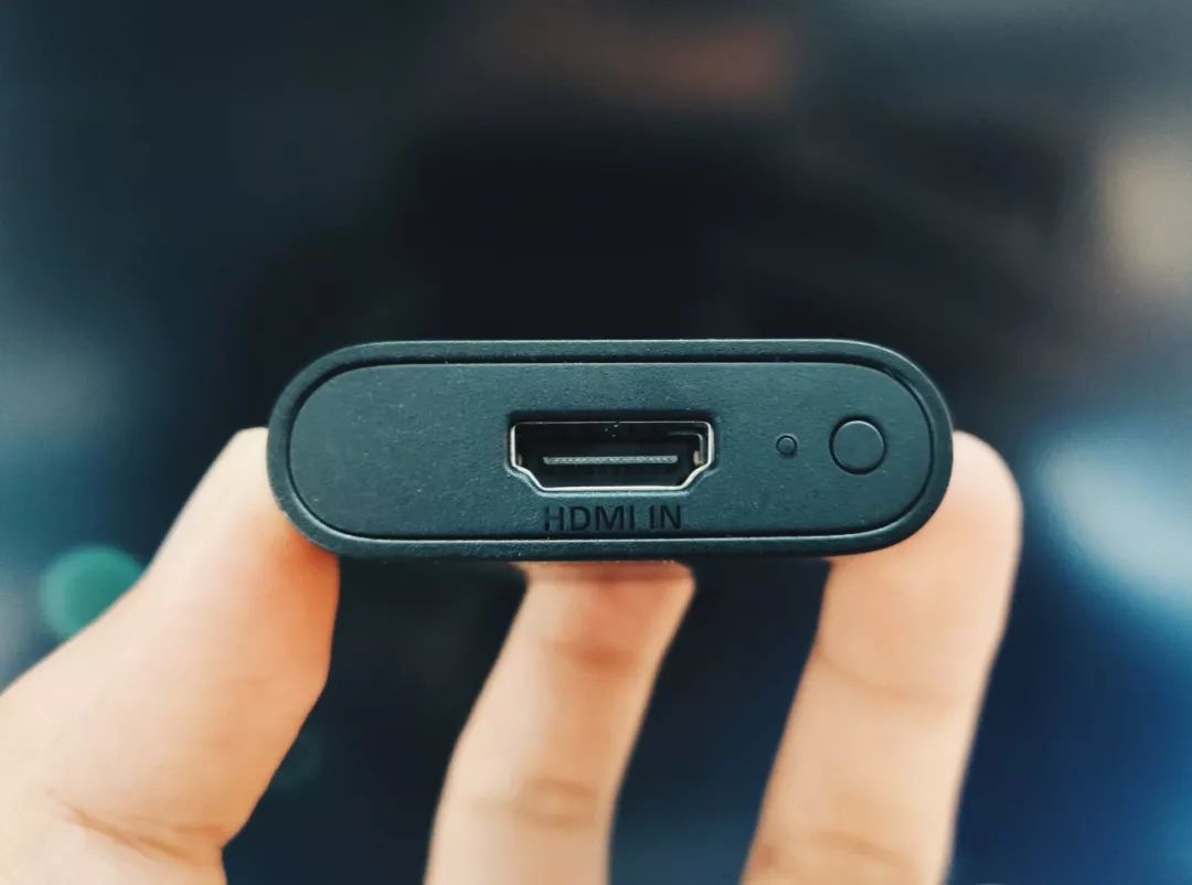 手机秒变电视机,手机屏幕秒变电脑大屏