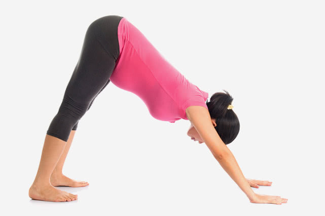 瑜伽锻炼能使腰疼恢复健康吗,腰疼最好的锻炼方法瑜伽视频