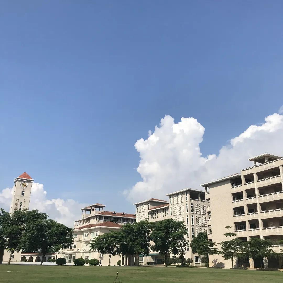 东莞市虎门外语学校中考喜报,东莞虎门外语学校2023高考喜报