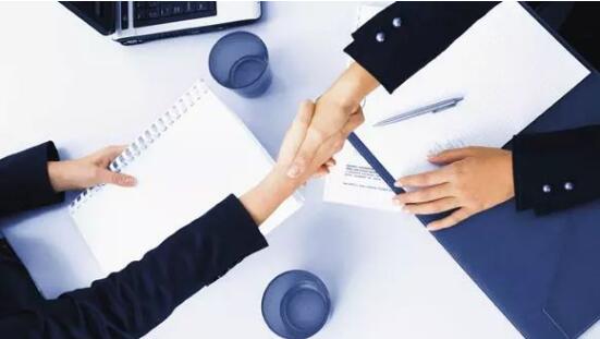 婢虫床鐨勭櫧鏃ユⅵ瑙嗛,婢虫床缇庢ⅵ涔嬫梾