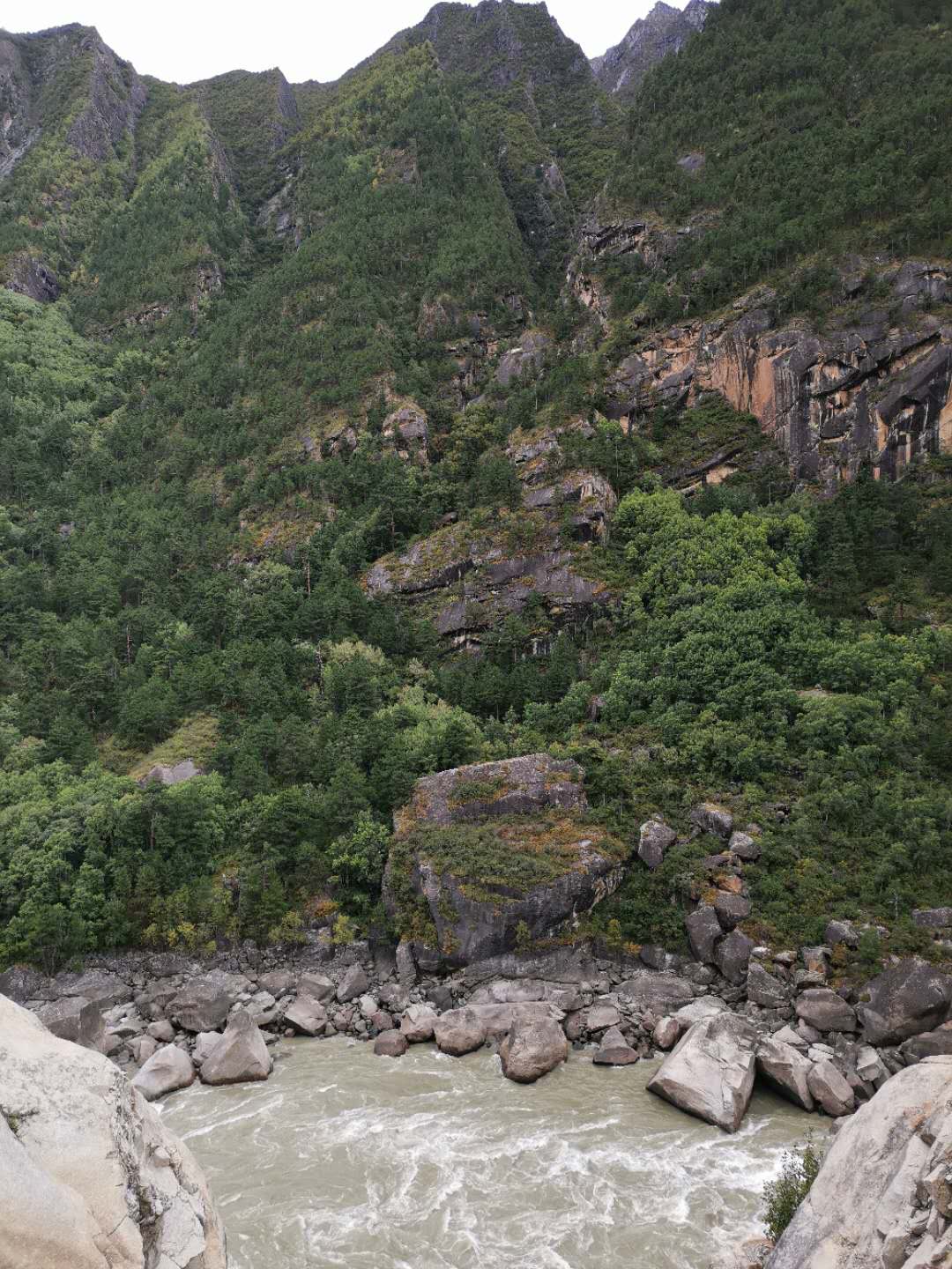 鬼哥的五万里D57说说印度这样的邻居-2（山南市-加查县）