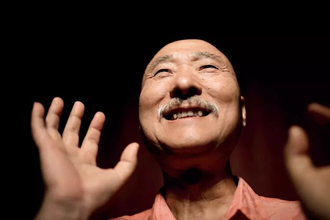 陈佩斯祖传抠门视频,倪萍调侃陈佩斯抠门