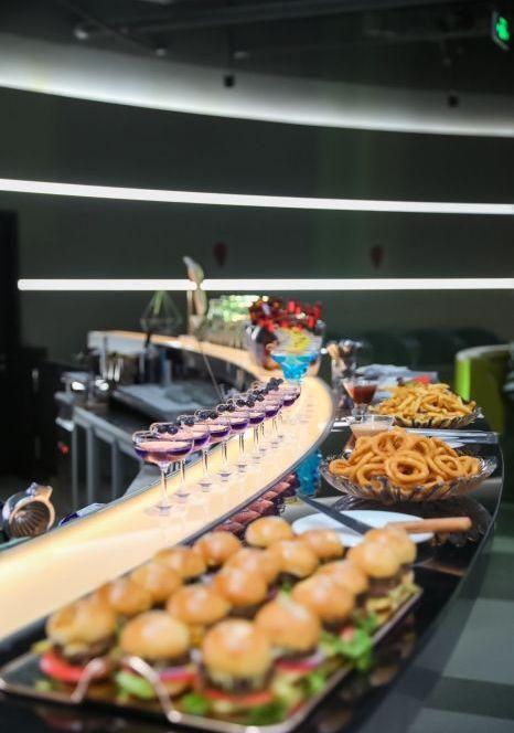 除了ktv还有哪里能唱歌,除了ktv什么地方可以唱歌玩