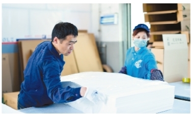 近年来，伴随时代脚步，辽宁民企不断茁壮成长乘大势好行船