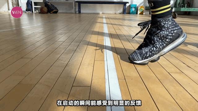 詹姆斯上脚17战靴,詹姆斯lbj实战靴