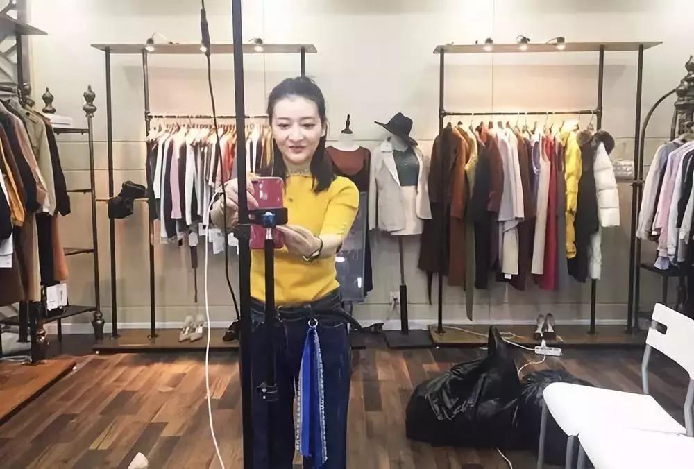 浼犵粺鑰佹澘杞瀷鐩存挱甯﹁揣,浼犵粺鑰佹澘绾风悍杞瀷鐩存挱甯﹁揣