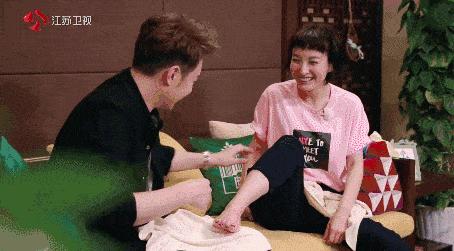 吴昕为什么和潘玮柏那么好,吴昕快本cp