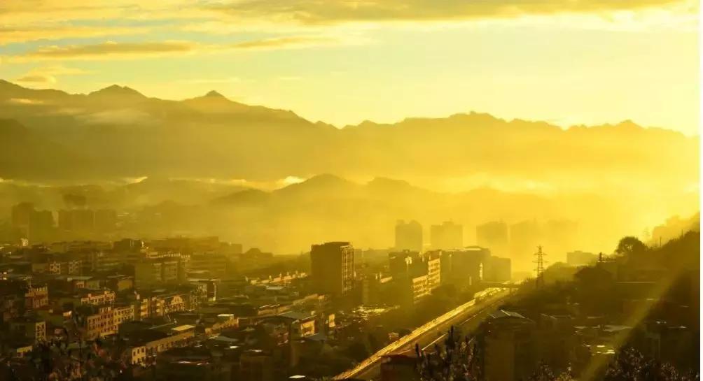 如果有一天累了就回老家到处走走,如果有一天累了就回来吧