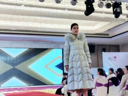 共享美衣:服装界“华为”登陆襄阳,云上衣橱走进万家