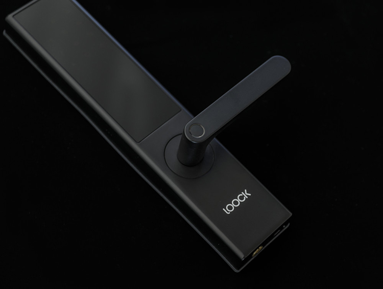 鹿客classic智能锁,鹿客指纹锁直接就能开门