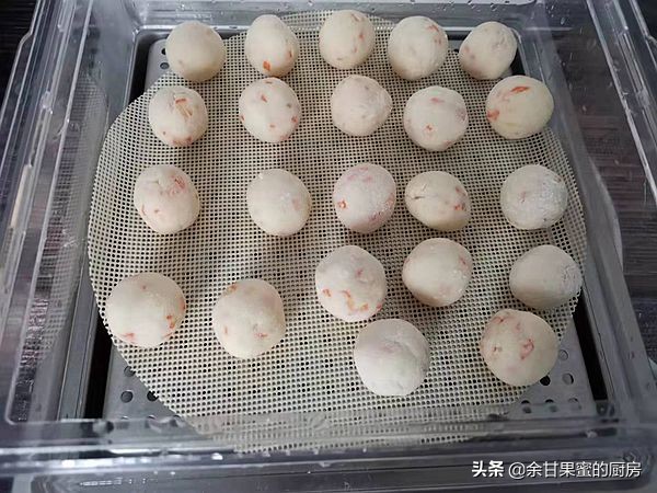 土豆泥加淀粉上锅蒸,蒸土豆泥用什么调料好吃