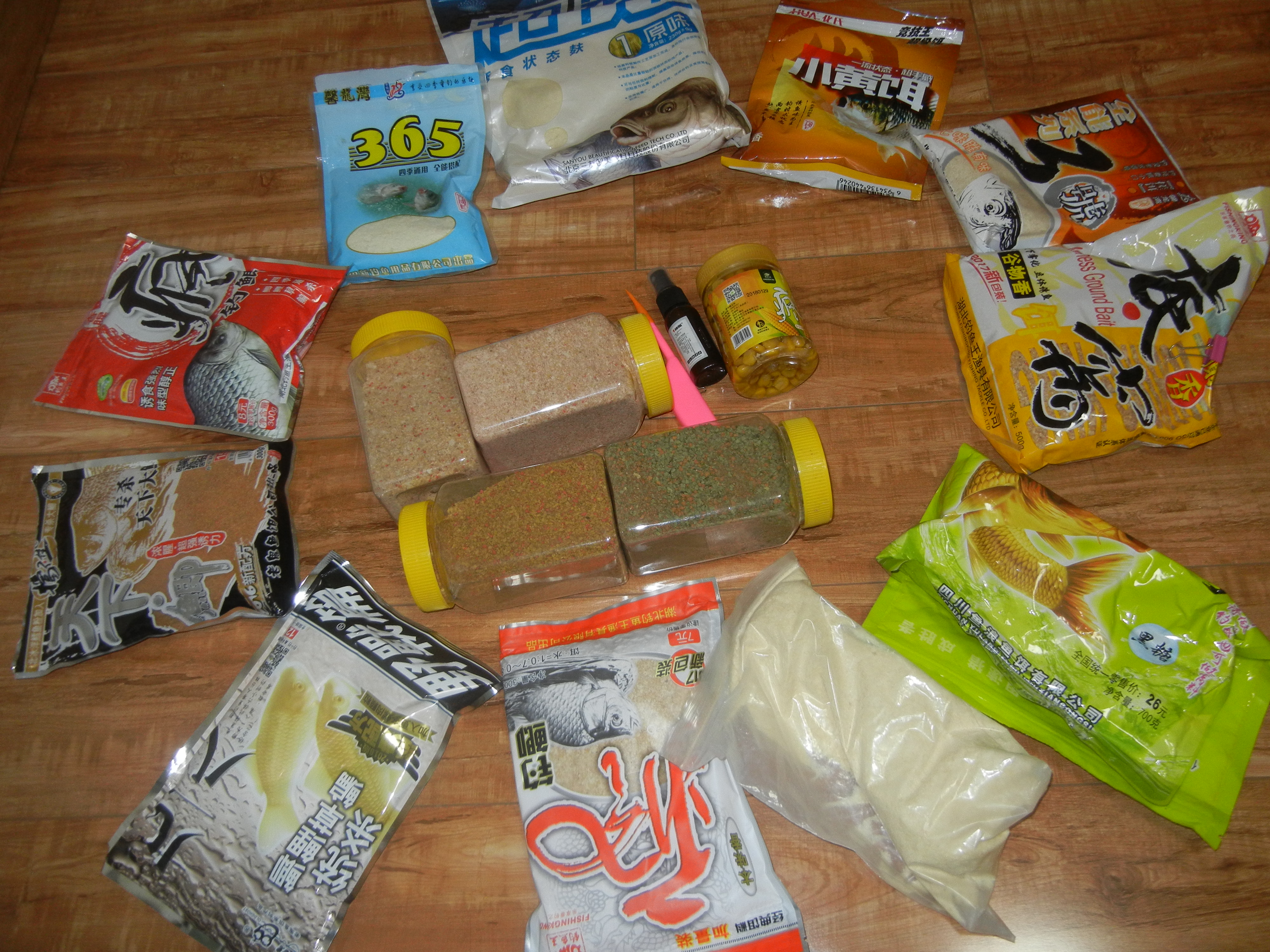 小毛钓鱼饵料,小小的钓鱼装备