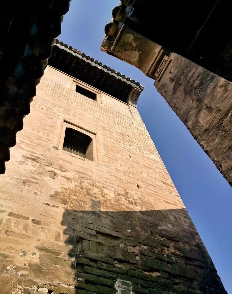 漫随天外云卷云舒原文,漫随天外云卷舒小说