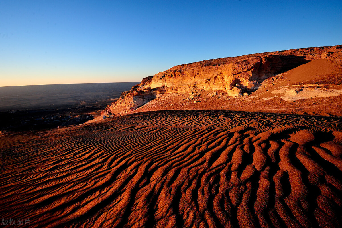 「这才是*疆新**」1:若羌,被楼兰、罗布泊的光环照亮的华夏第一县