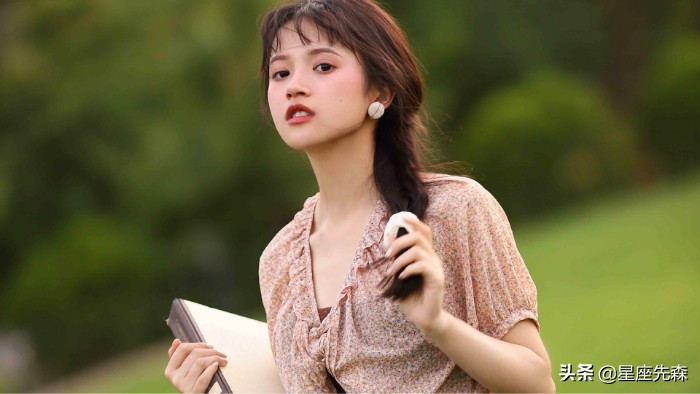 遇到实力很强的情敌怎么办,遇到情敌绝招